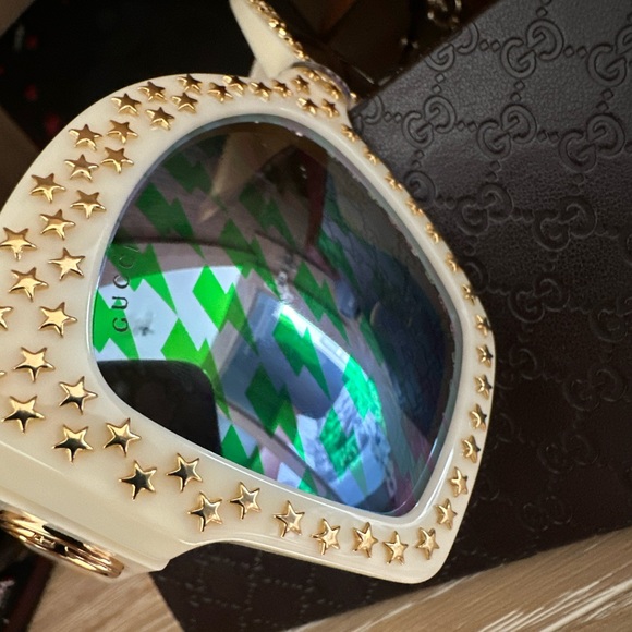 Gucci Star Studded Square Frame Sunglasses with patterned lenses Ivory - Picture 12 of 12